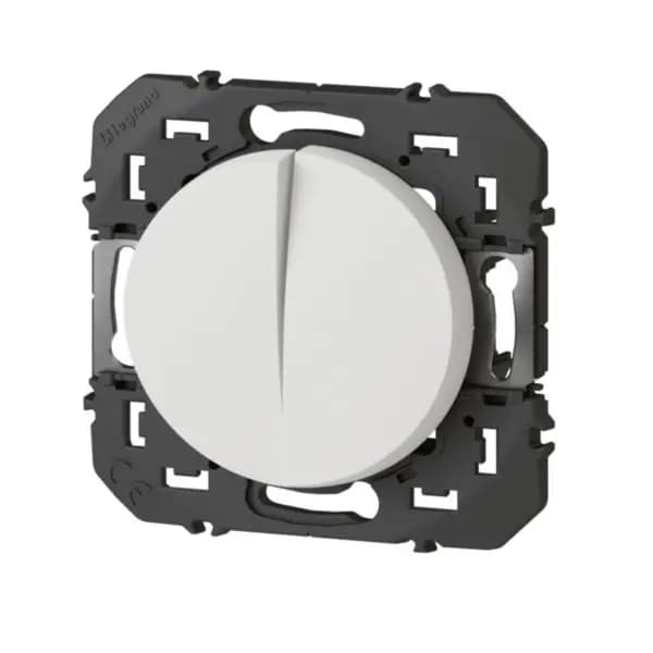 Double interrupteur ou va-et-vient dooxie 10AX 250V~ finition blanc 2