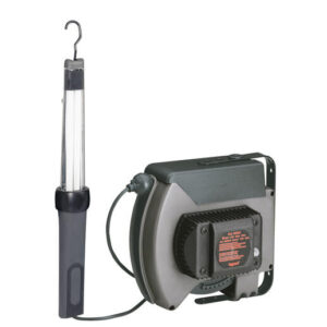 enrouleur-4p-2pt-16a-24v-15mballadeuse Puissance maximum 3000W en 230V (câble complètement déroulé) - Equipé d'une baladeuse fluo 11W - Culot 2G7